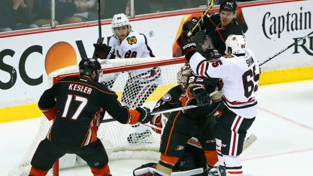 andrew-shaw-headbutt-goal.jpg